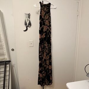 Luxxel Black Floral Halter Backless Maxi Dress
